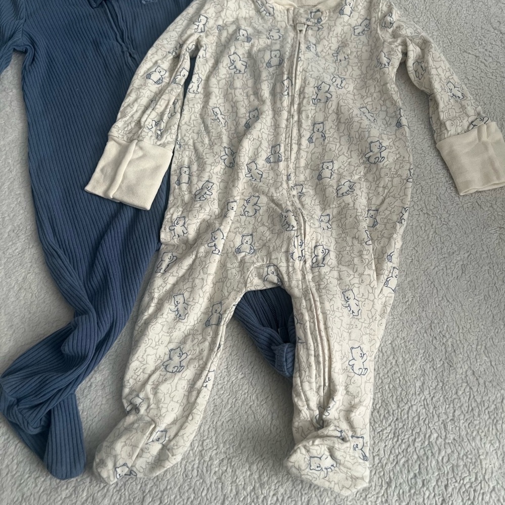 GAP Kids One Pieces in Cream and Blue - Picture 3 of 4